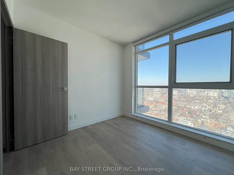 38 Widmer St #4601 — Photo 8