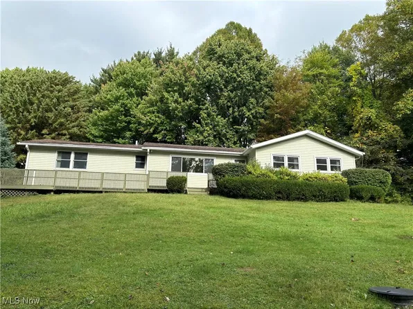 10708 Sherman Rd, Chardon, OH 44024