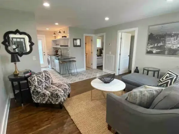 520 27th Ave N #B, Nashville, TN 37209