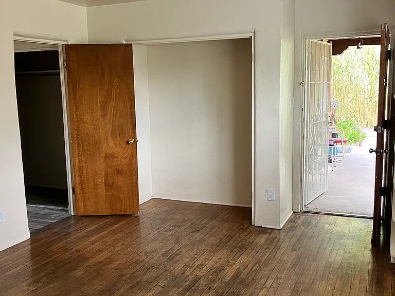 1903 Gold Ave SE #1 — Photo 6
