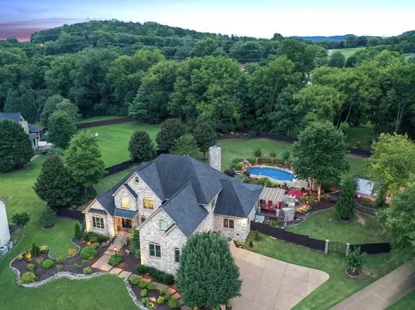 319 Inwood Way, Franklin, TN 37064