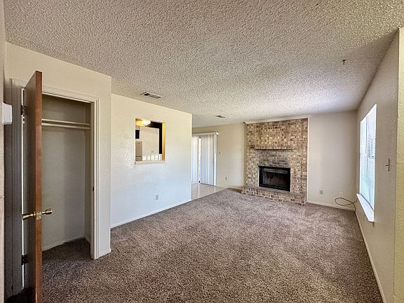 2nd image of 2609 Bermuda Dr APT B