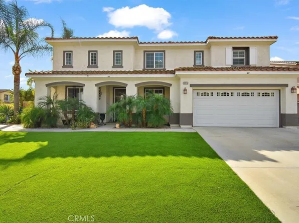 13915 Flint Cir, Corona, CA 92880