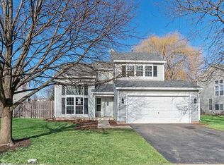 1485 Walnut Creek Dr, Elgin, IL 60123