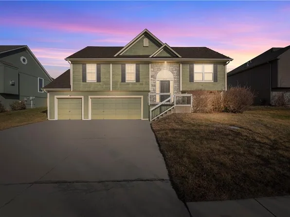 8008 NE 110th Ter, Kansas City, MO 64157
