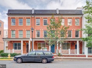 915 Parker Gray School Way, Alexandria, VA 22314