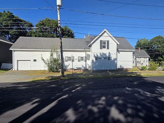 3rd image of 77 Stillwater Avenue