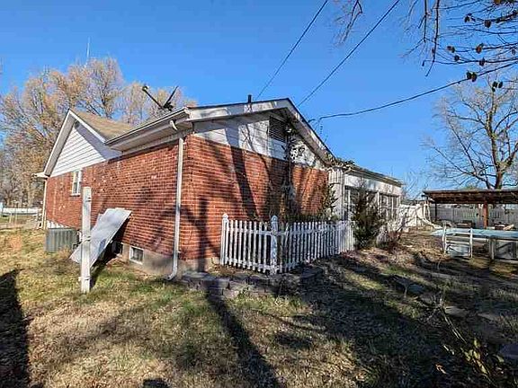 5th image of 12830 Danube Dr