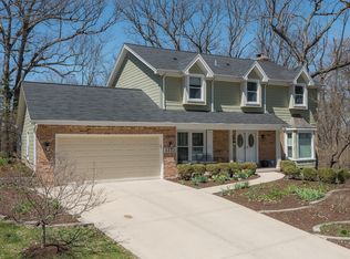 5333 Tall Tree Ct, Lisle, IL 60532