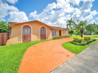 10785 SW 26th St, Miami, FL 33165