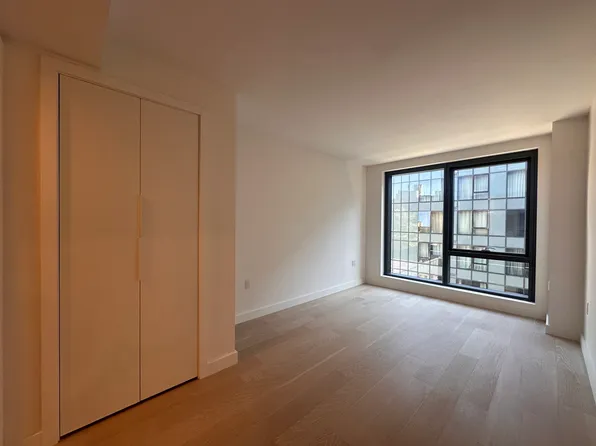 144-49 Northern Boulevard image 1 of 5