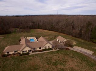 165 Jolly Wingo Rd, Pendleton, SC 29670