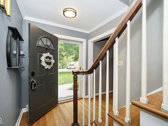 4th image of 1120 Maryland Dr
