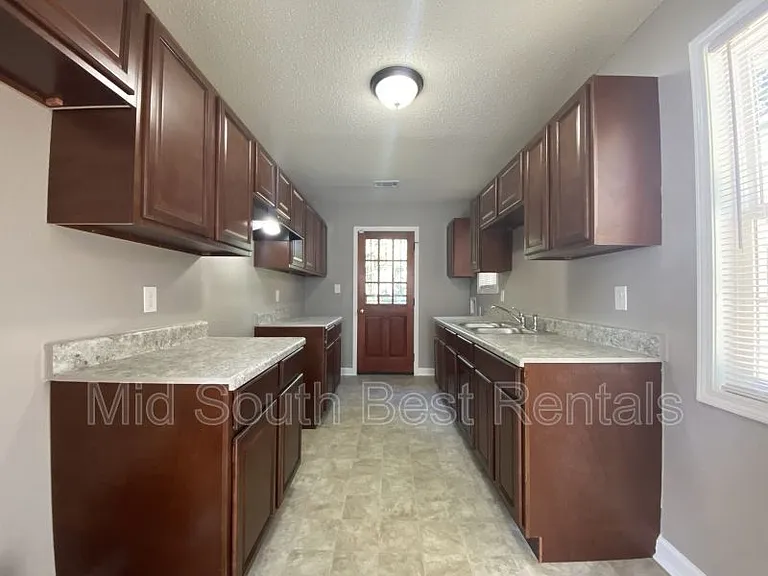 3509 W Horn Lake Rd — Photo 6