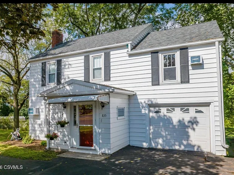 835 Lightstreet Rd — Photo 1