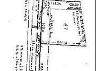 91 Hewes Dr, North Barrington, IL 60010