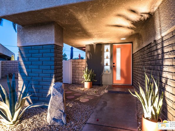 3060 E Sunflower Cir, Palm Springs, CA 92262