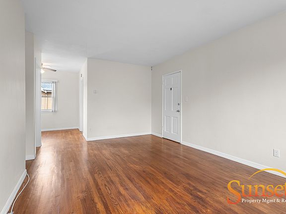 2nd image of 4419 Illinois St #4419
