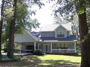 4705 The Oaks Dr, Marianna, FL 32446