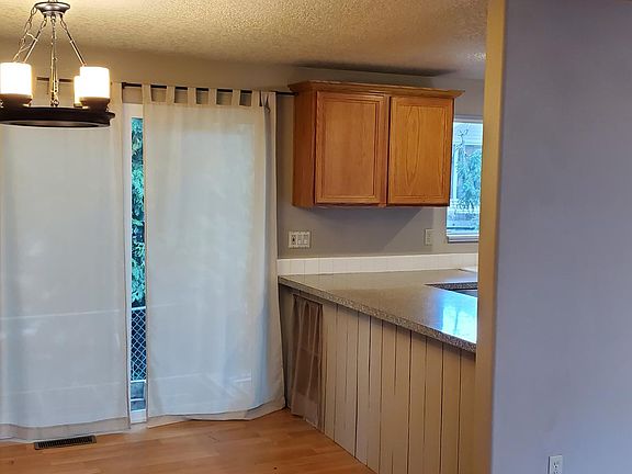 Dining Room Slider
