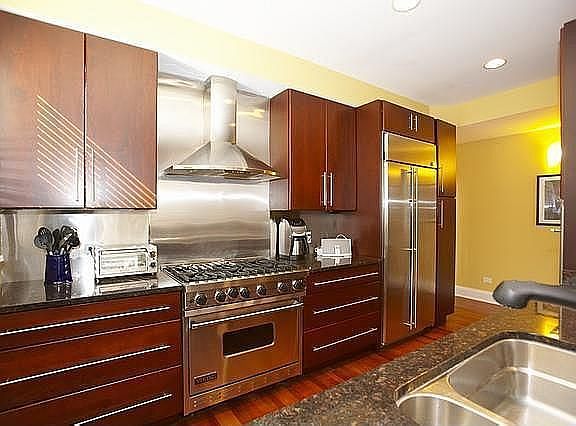 2nd image of 1520 N Cleveland Ave #3