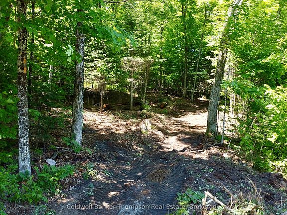 4th image of 91 Granite Dr