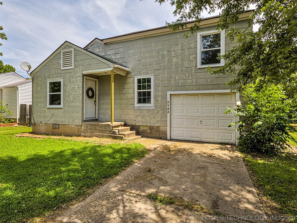 2142 Dewey Pl, Bartlesville, OK 74003 MLS 2327420 Zillow