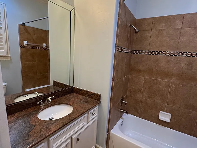 1523 Haddon St #B — Photo 7