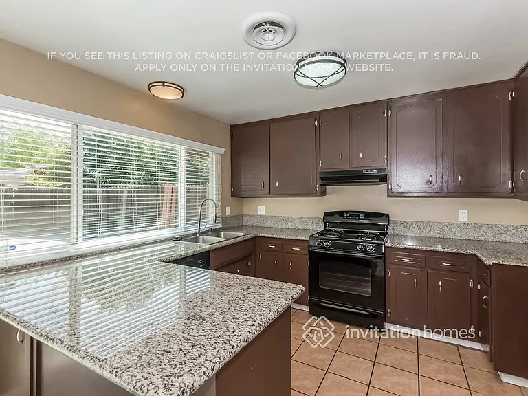 3116 Bridgeford Dr — Photo 11