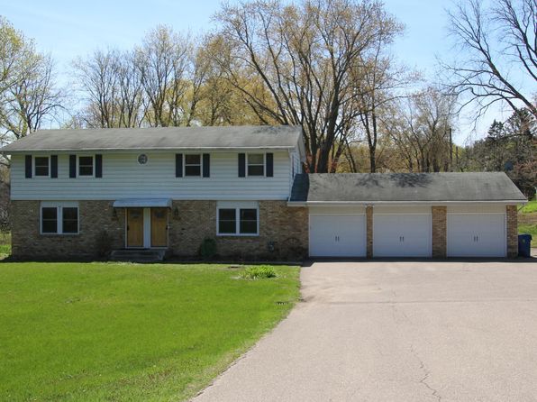23945 Smithtown Rd