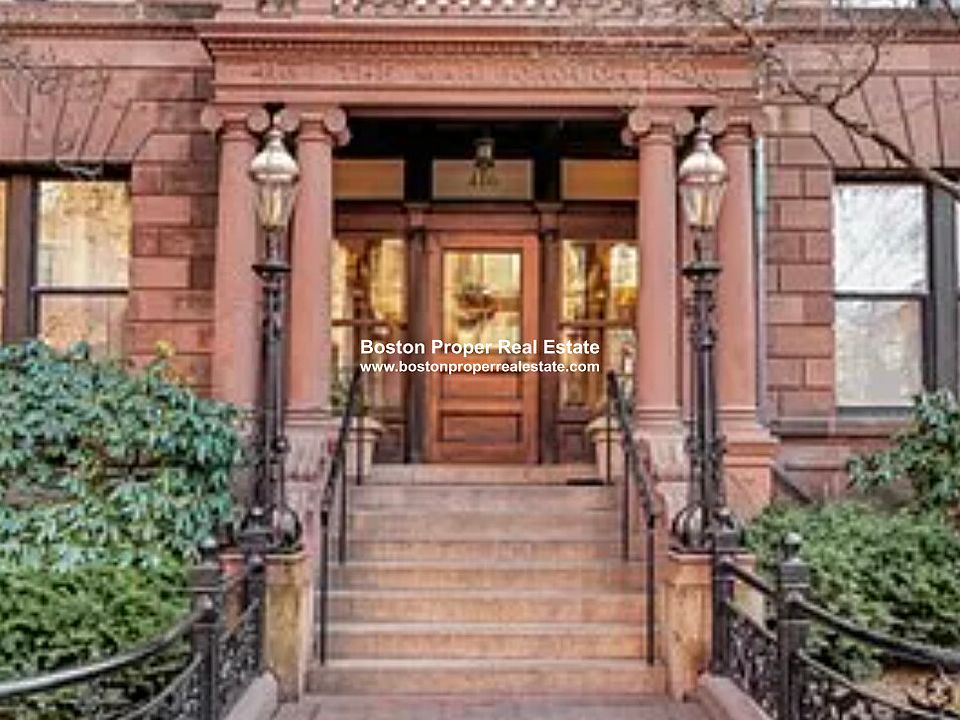 1st image of 416 Marlborough St APT 703