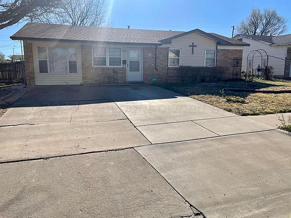 2nd image of 2916 Angelus Dr