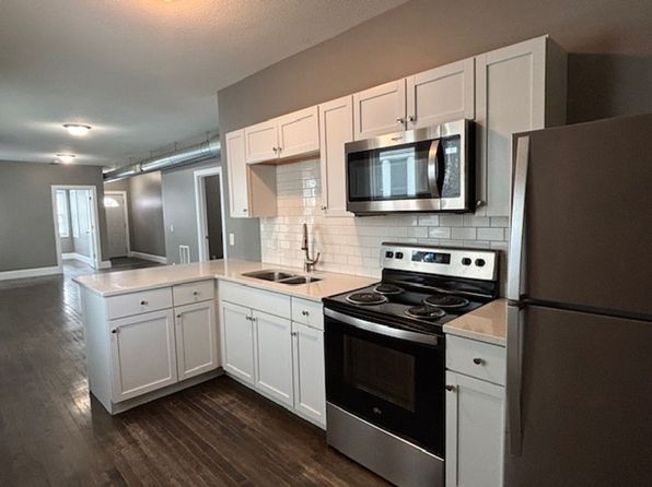 1035 Arkwright St #4