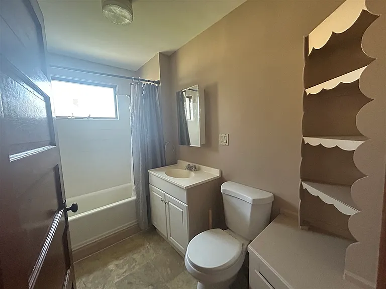 33 Sidney St #2 — Photo 10