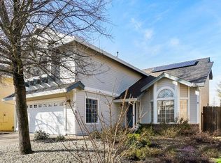 1342 Harrison Dr, Roseville, CA 95678