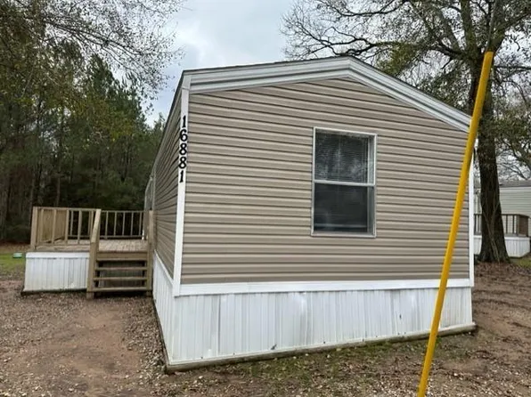 16881 Interstate Highway 45 N #N, Willis, TX 77318