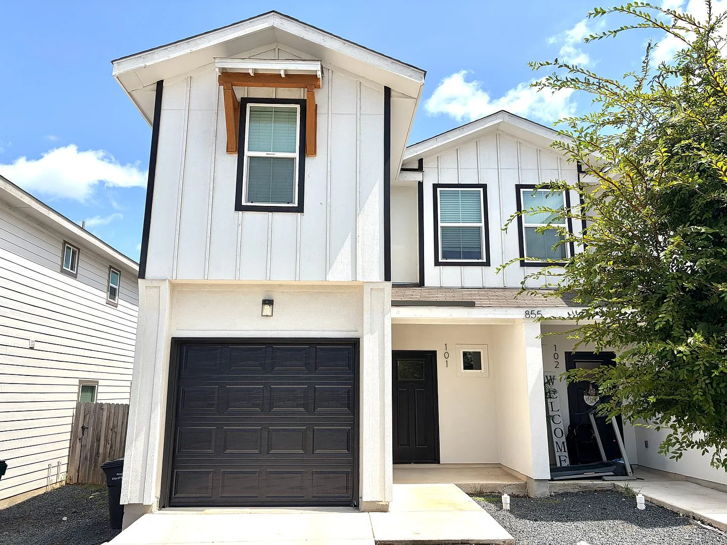 Beautiful Townhome 3/2.5 — Photo 3