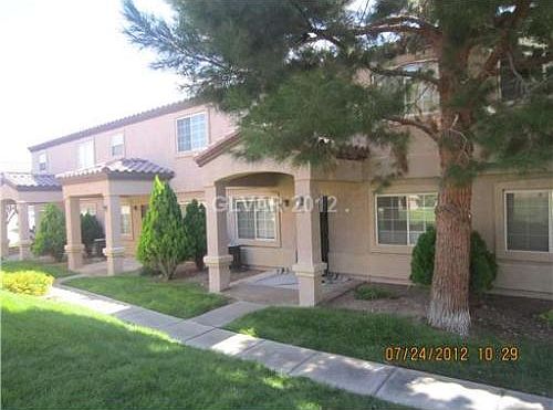 4th image of 1937 Sangallo St Unit 104
