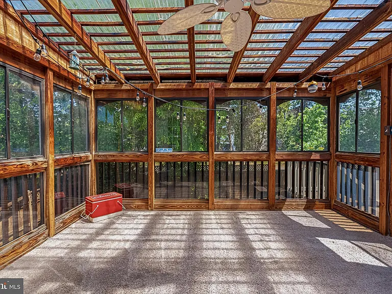 9729 Zimbro Ave — Photo 30