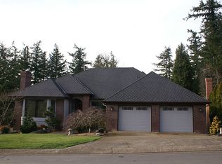 811 SW Summit View Dr, Portland, OR 97225