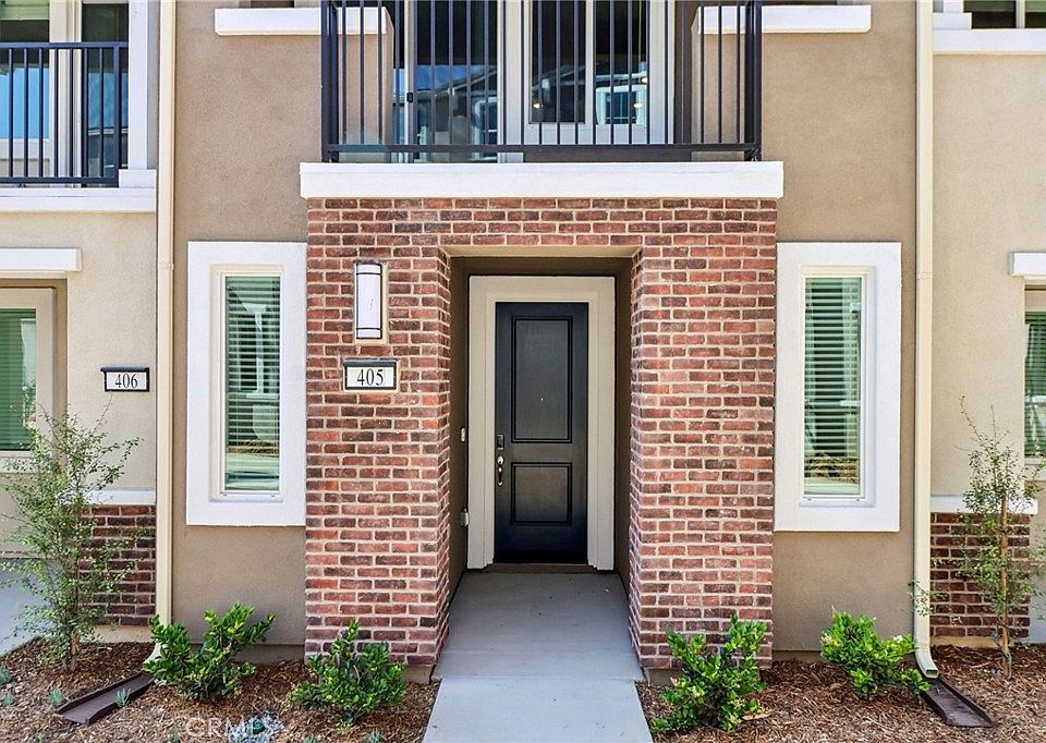 1st image of 405 Lotus Dr
