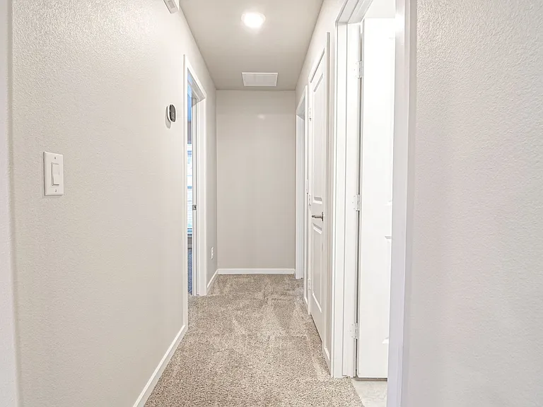 2524 Outlaw Ct — Photo 14