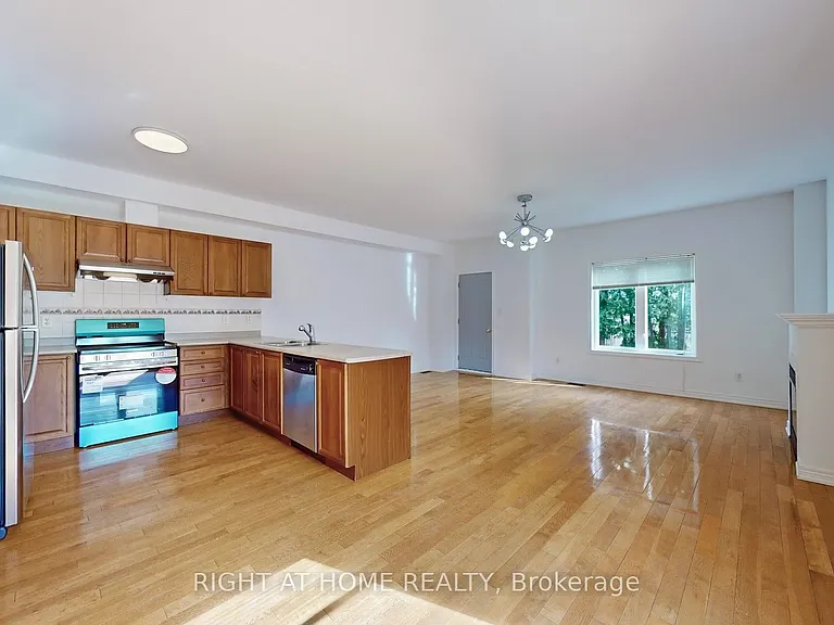 56 N Lake Rd #13 — Photo 10