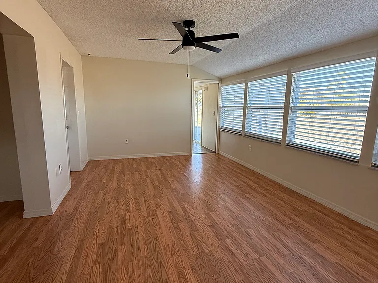 1807 Haverford Ave — Photo 14