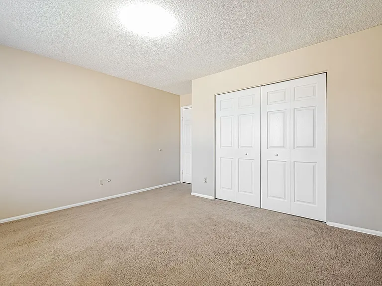 11664 W Saratoga Ave — Photo 9