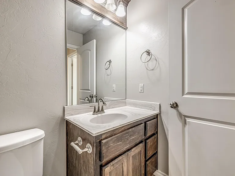 3305 NW 161st St — Photo 21