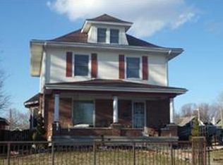 816 W Maple Ave, Independence, MO 64050