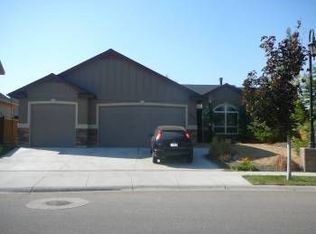 1947 W Divide Creek St, Meridian, ID 83646