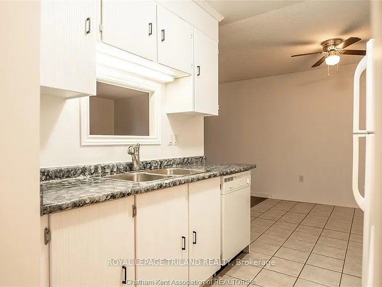 955 Grand Ave W #306 — Photo 4