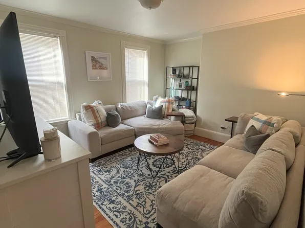 23 Boynton St #1, Jamaica Plain, MA 02130